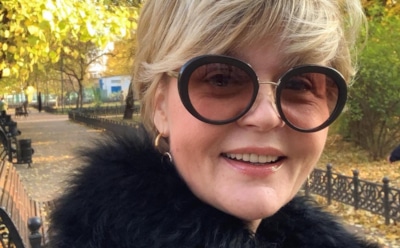 Юлия Меньшова рассказала о пользе «приклеенной» улыбки