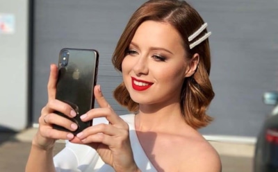 Юлия Савичева выразила протест против мата в песнях