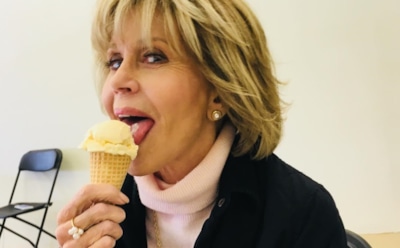 Актрису Джейн Фонду каждую пятницу задерживают у Конгресса США