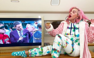 Леди Гага украсила обложку американского Elle