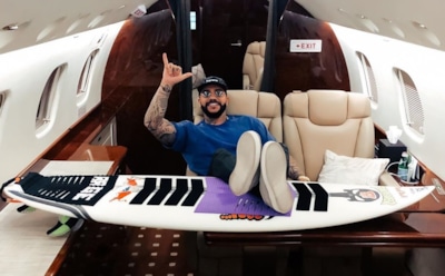 Тимати накормит белорусов бесплатными бургерами на открытии BlackStarBurger в Минске