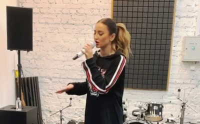 Бузова трижды вызывала полицию после избиения Тарасовым — СМИ