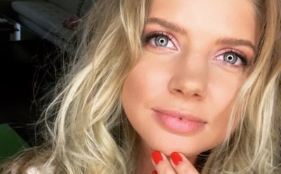 Анастасия Задорожная показала обручальное кольцо