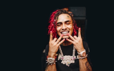 Рэпера Lil Pump укусила змея на съемках клипа