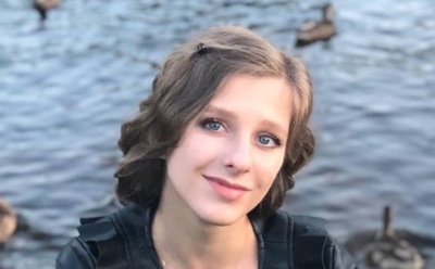 Арзамасова рассказала об отношениях с остальными «Папиными дочками»