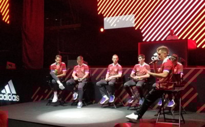 Сборная РФ по футболу бойкотирует новую форму от Adidas