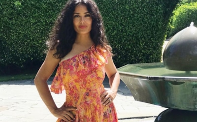 Сальма Хайек показала новые кадры с домашней совой