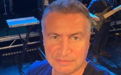 Агутин показал «дурацкое» гастрольное фото