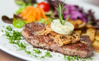 Горячие блюда на Новый год 2020: легкие и вкусные рецепты