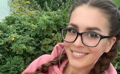 Анна Бузова запустила косметический бренд