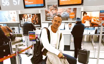 Муж Нюши объяснил, почему всегда летает бизнес-классом