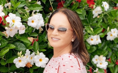 В Совфеде призвали бойкотировать концерты Ротару в России