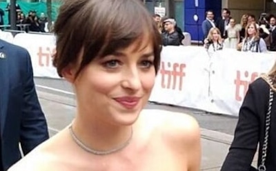 Дакота Джонсон прервала съемки ради подруги и крестника