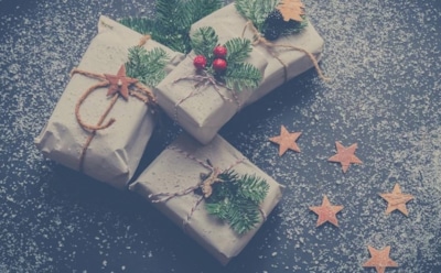 27% россиян подарят родным на Новый год ювелирные изделия — опрос