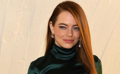 Эмма Стоун выходит замуж за телережиссера Дэйва Маккери