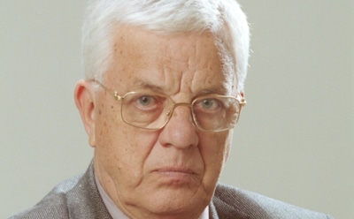 Раймонд Паулс назвал поклонников из России «навязчивыми»