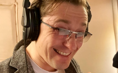 Безруков показал шикарный автопарк со съемок «Оптимистов»