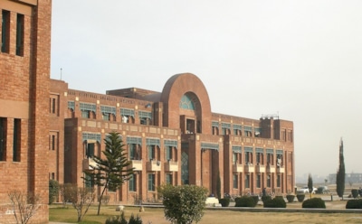 В университете Исламабада во время стрельбы погиб студент, еще 13 ранены