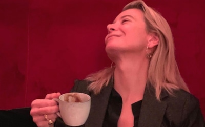 «Мантра не сработала»: Юлия Высоцкая не смогла уберечься от сильной простуды