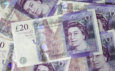 В Британии никто не пришел за бесхозным сейфом с £20 тыс.