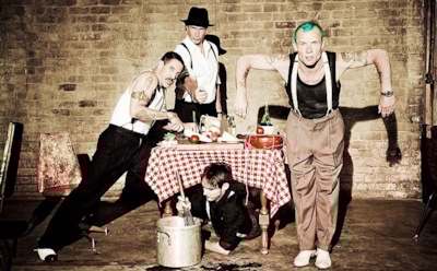 В Red Hot Chili Peppers вернется прежний гитарист
