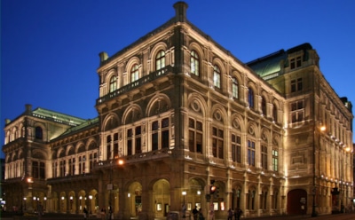 Венская балетная академия поощряла курение учеников ради потери веса