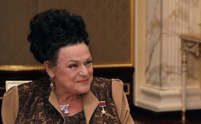 Серьги и колье Зыкиной проданы за миллионы рублей