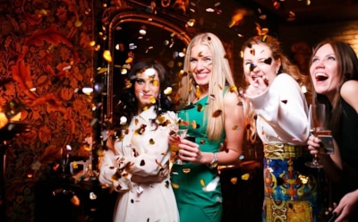 Нелепые случаи, которые происходили со звездами на корпоративах