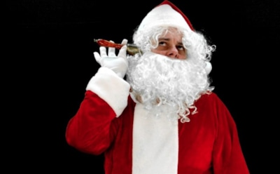 Санта-Клаусу с оленями разрешили въезд в США