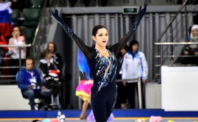 Медведева объяснила, почему снялась с чемпионата России