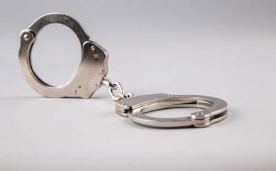 Оперный певец задержан за изнасилование 13-летней в Новосибирске