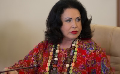 Директор Бабкиной назвал откровения Кадышевой о драке «тявканьем»