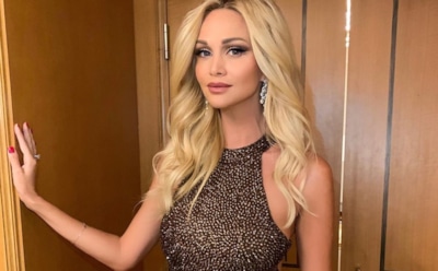 Шампанское и пельмешки: Лопырева отметила Старый Новый год в образе брюнетки