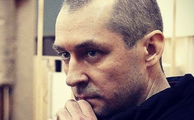 Экс-полковник Захарченко в колонии избил 2-метрового тяжеловеса