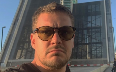 Актер Милош Бикович показал, как выглядел в юности