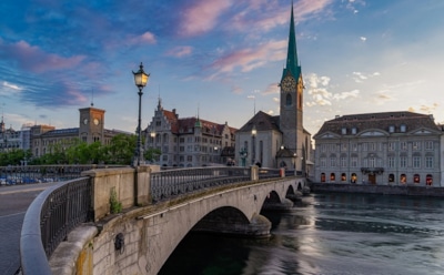 Цюрих, Базель и Лозанна названы самыми дорогими городами мира