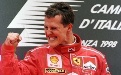 В Сети продают свежие фото Шумахера за £1 млн