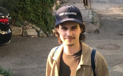 Комик Долгополов покинул Россию