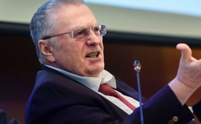 «Романтик»: Жириновский показал фото для Tinder