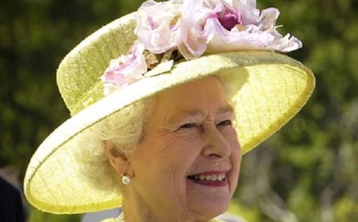 СМИ узнали о секретном аккаунте Елизаветы II в «Фейсбуке»