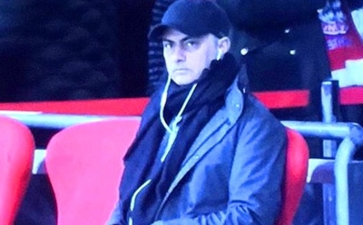 Жозе Моуринью объяснил, почему лишился волос на голове