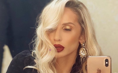 В Сети высмеяли неуклюжий танец Светланы Лободы на сцене