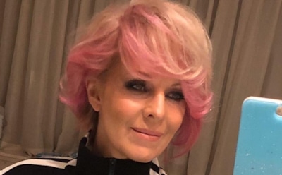 Наталья Ветлицкая заболела и улетела из России