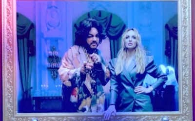 «Ловкий язычок в действии»: Киркоров приурочил к Масленице эпатажные фото Варнавы