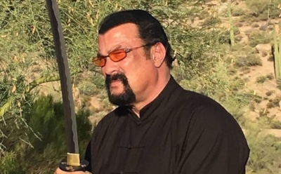 Стивен Сигал оштрафован на $300 тыс. из-за криптовалюты