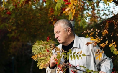 Жириновский поздравил Little Big танцем под их песню