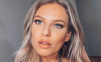 Дакота отметила юбилей в компании бывшего мужа и нового бойфренда