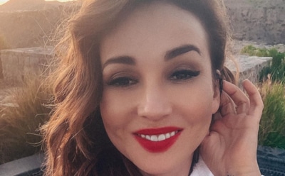 Чехова просит Собянина спасти ее от банкротства