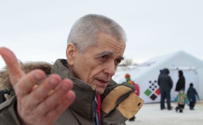 Онищенко рассказал, как защитить детей от коронавируса