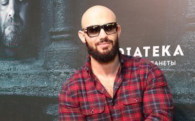 Звезды, которые нарушили режим самоизоляции